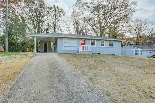 Primary Photo - 2755 Collier Dr NW