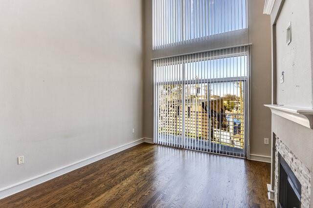 Building Photo - 3333 Darcy St