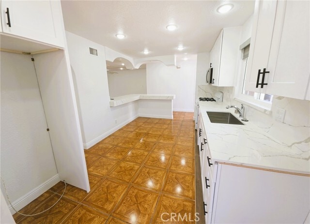 Building Photo - 10451 Whirlaway St