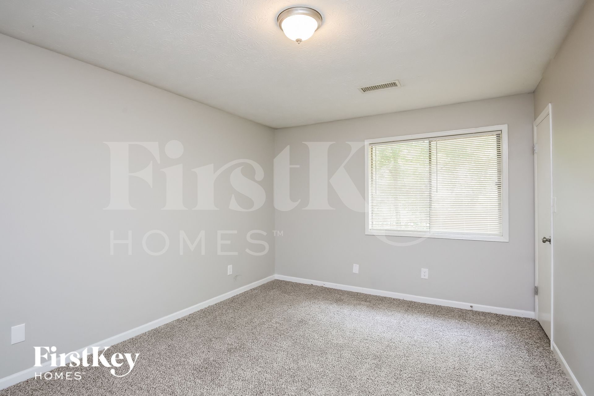 Building Photo - 5301 W Jones Bridge Rd