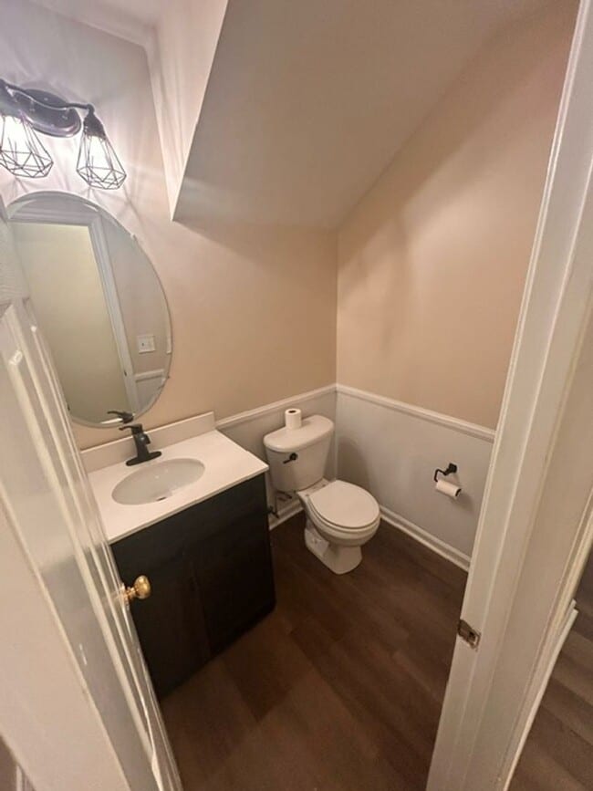 Building Photo - Arbor Oaks Subdivision 4BR 2.5Ba