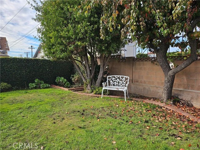 Building Photo - 15636 Fada Dr