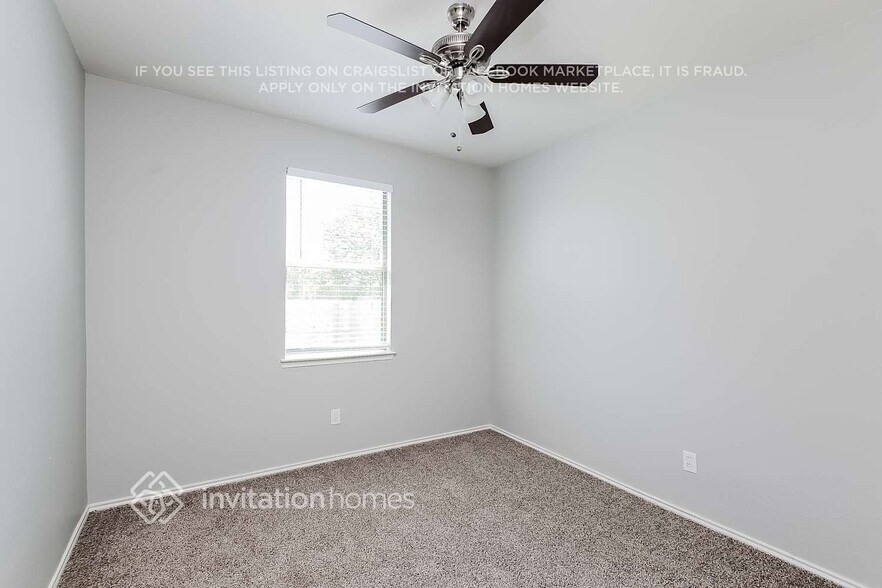 Building Photo - 8520 Muir Dr