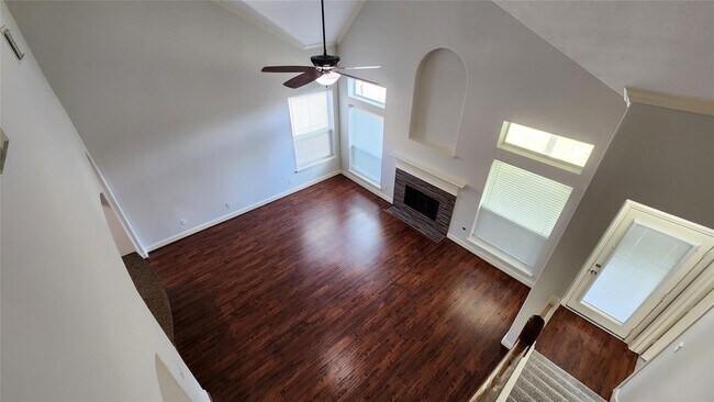 Building Photo - 24831 Red Bluff Tr
