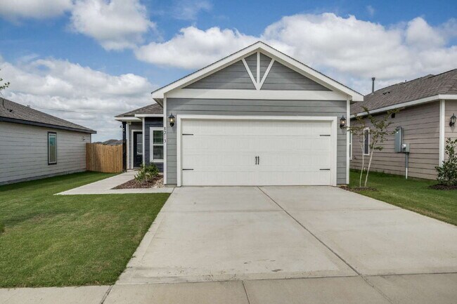 Building Photo - Modern 3BR Home with Open Floor Plan in Ponder, TX