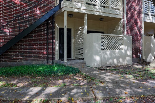 Building Photo - 8055 Cambridge St