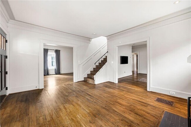 Building Photo - 193 Feld Ave