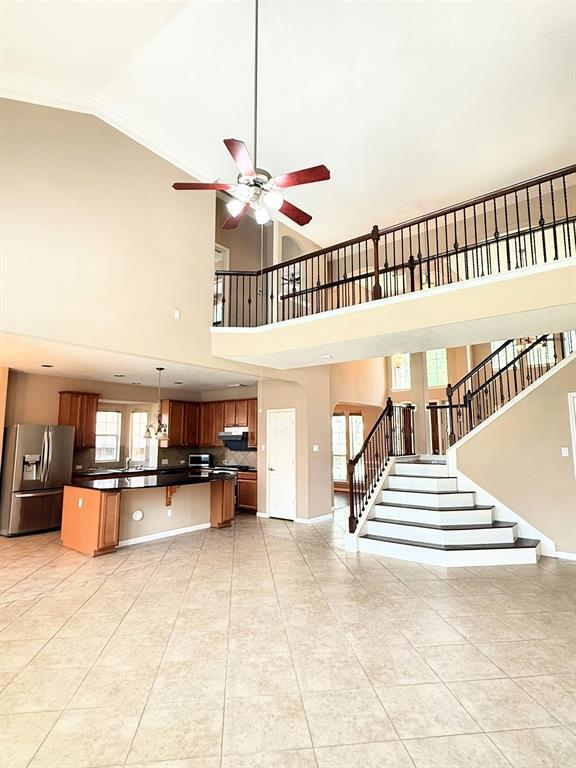Building Photo - 2214 Jurgensen Ln