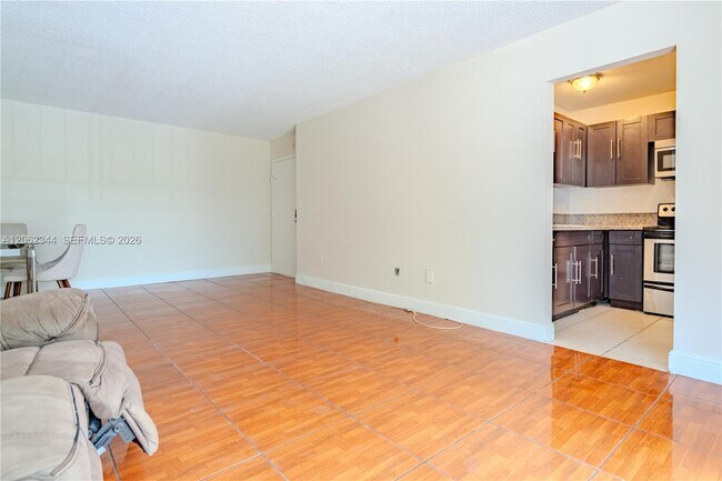 Building Photo - 482 NW 165th St