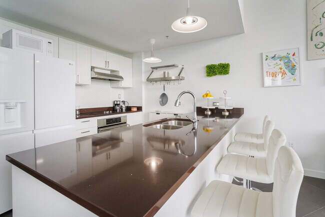 Building Photo - 3301 NE 1st Ave