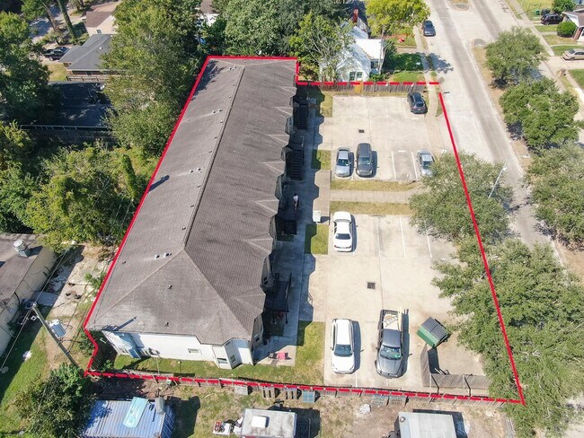 Building Photo - 3238 Alabama St