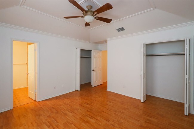 Building Photo - 8710 McPherson Rd