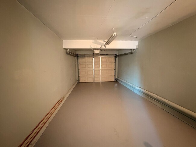 Building Photo - 1708 E Fairfield Ct