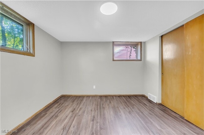 Building Photo - 3460 Hetzel Dr