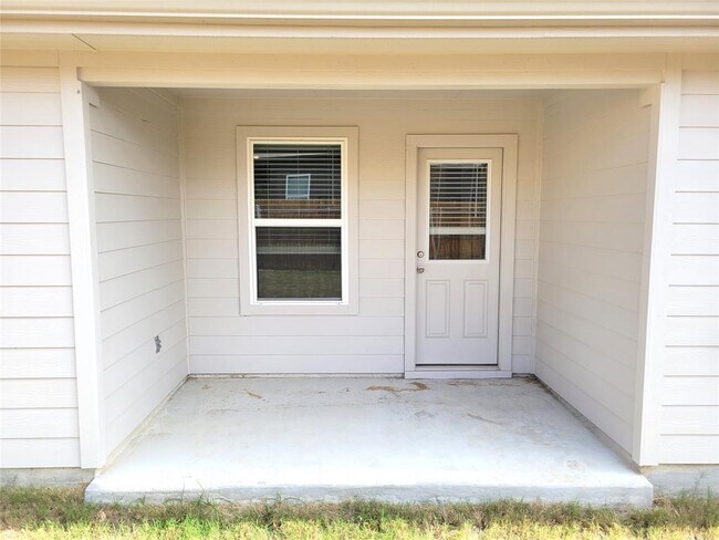 Building Photo - 6012 Brocade Dr