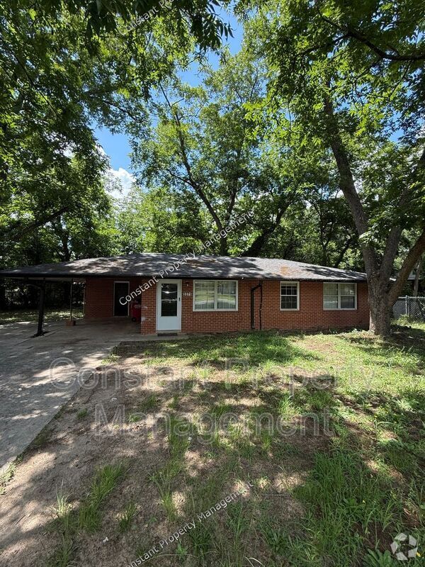 Building Photo - 3371 Adkins Ave