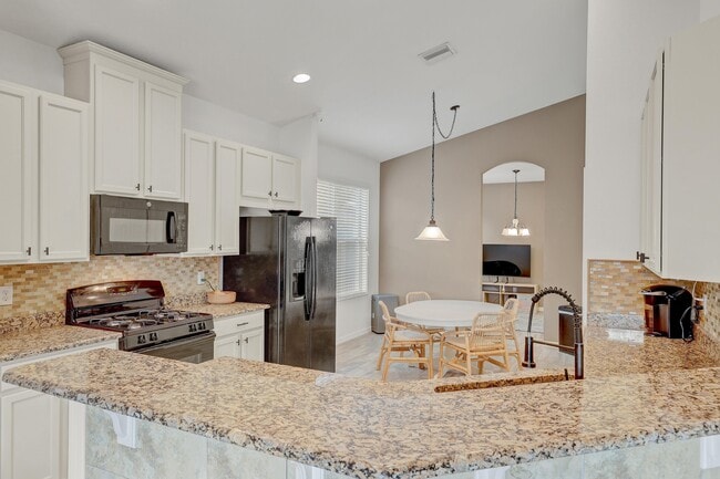 Building Photo - 11320 Scribner Station Ln