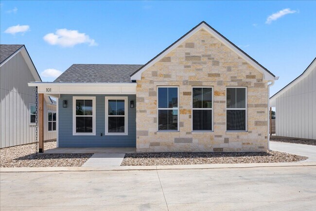 Building Photo - Bright, Spacious, & Beautifully Designed 1 bed 1.5 bath