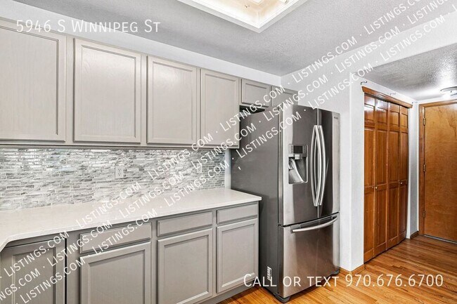 Building Photo - 5946 S Winnipeg St