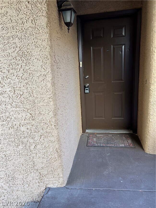 Building Photo - 2200 S Fort Apache Rd