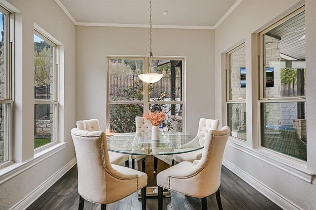 Building Photo - 501 Anfield Cir