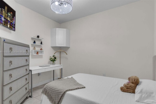 Building Photo - 11413 SW 252nd Ter