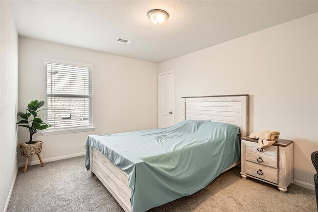 Building Photo - 658 Cherrystone Loop