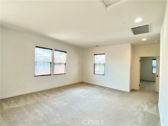 Building Photo - 124 Coyote Brush