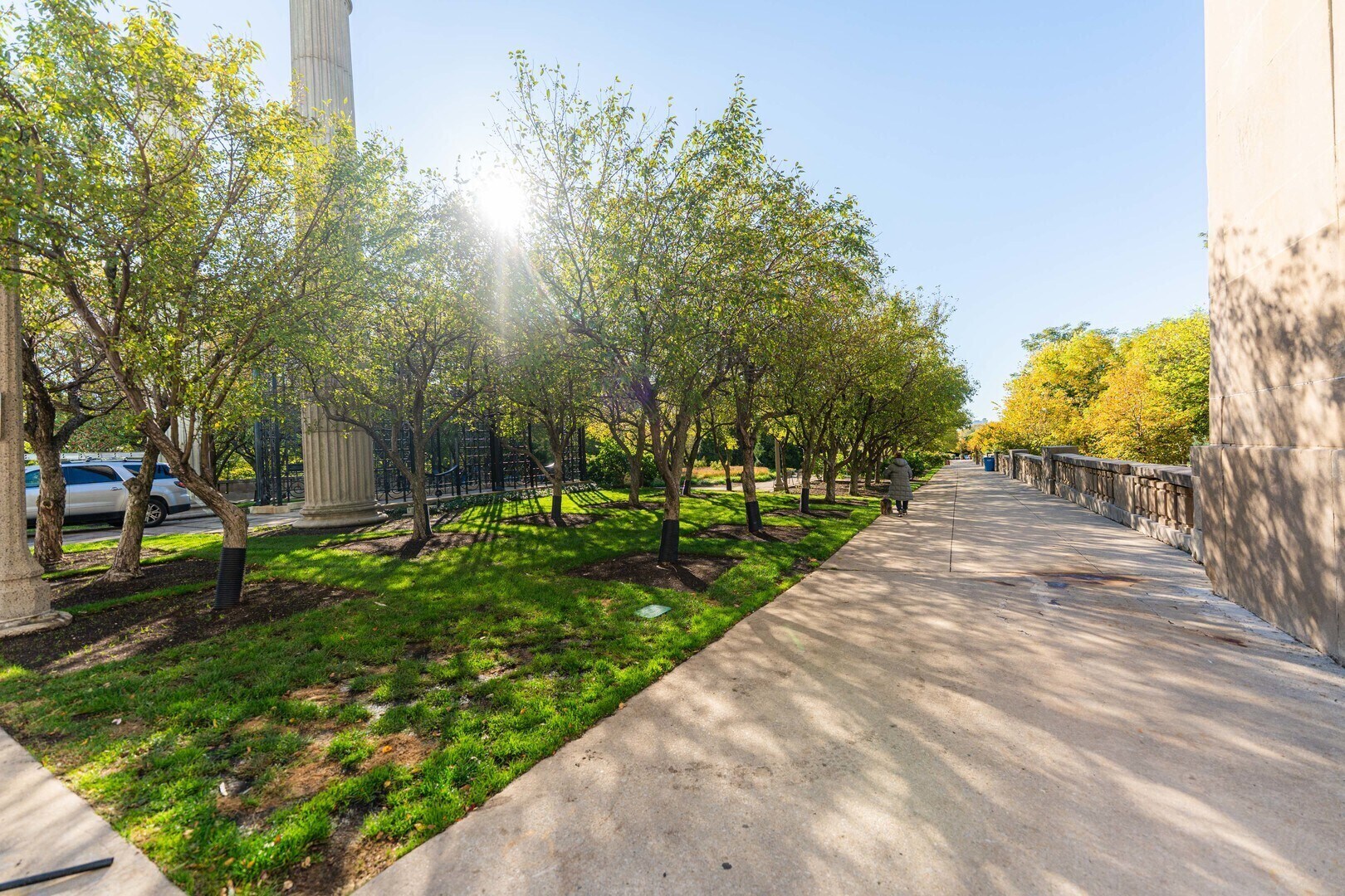 Building Photo - 400 E Randolph St