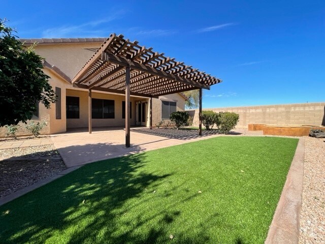 Building Photo - 34127 N Slate Creek Dr