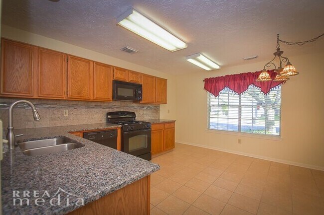 Building Photo - 19723 Glenfinch Ln