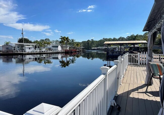 Building Photo - Fully Furnished 2 bedroom, 2 bathroom Home in Shelter Cove!
