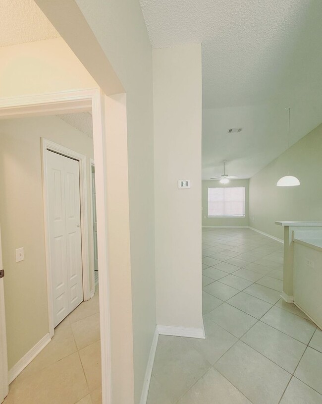 Building Photo - 2468 Spyglass Cir