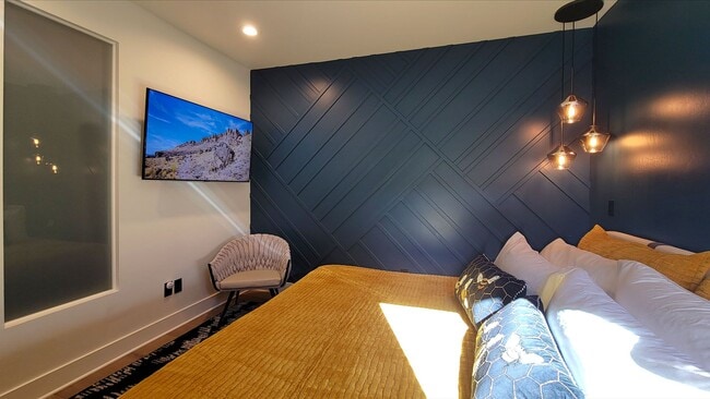 Building Photo - Station House Suite B is a stunning 2 bedr...