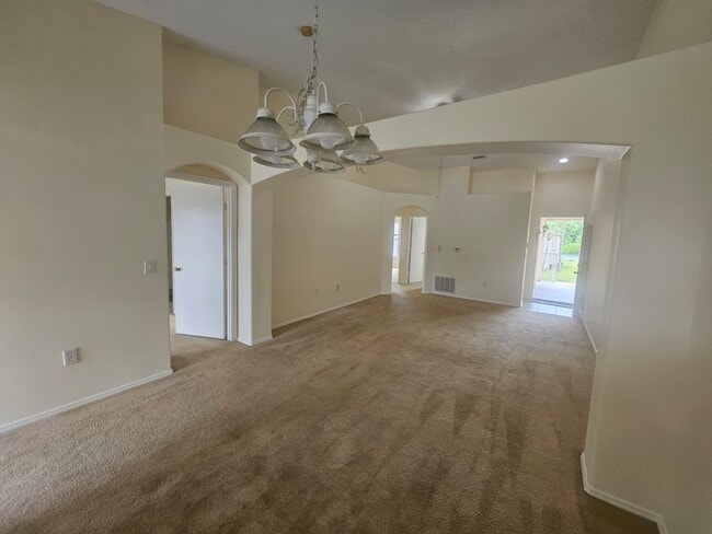 Building Photo - 13415 Fairway Glen Dr