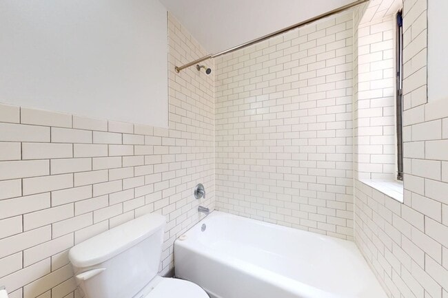 Floorplan - 5355-5361 S. Cottage Grove Avenue