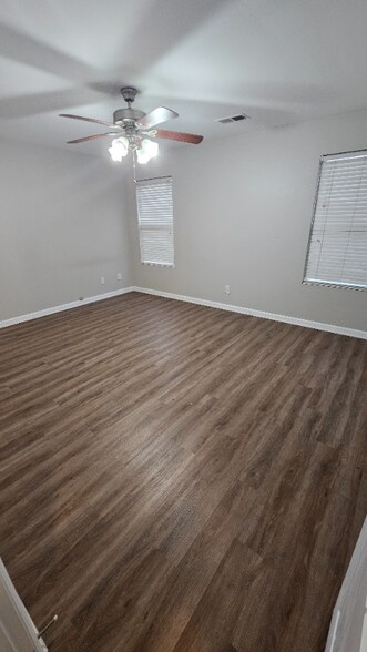 Building Photo - 200 Grantham Cir