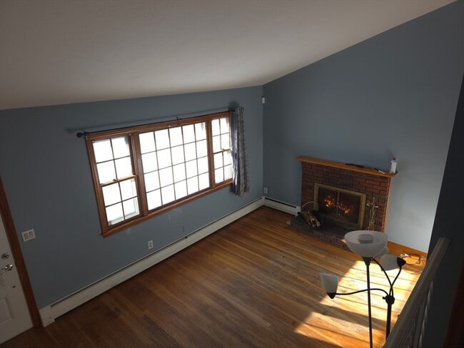 Building Photo - 11 Boyden St