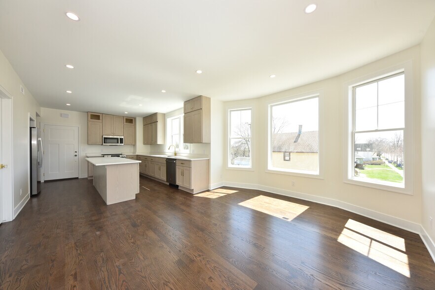 Kitchen and Dining Area - 104 E Prospect St