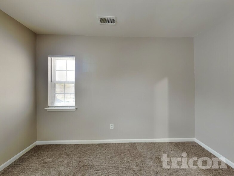 Building Photo - 3228 Denali Ct