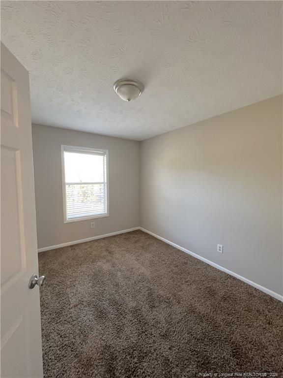 Building Photo - 1018 Wood Creek Dr