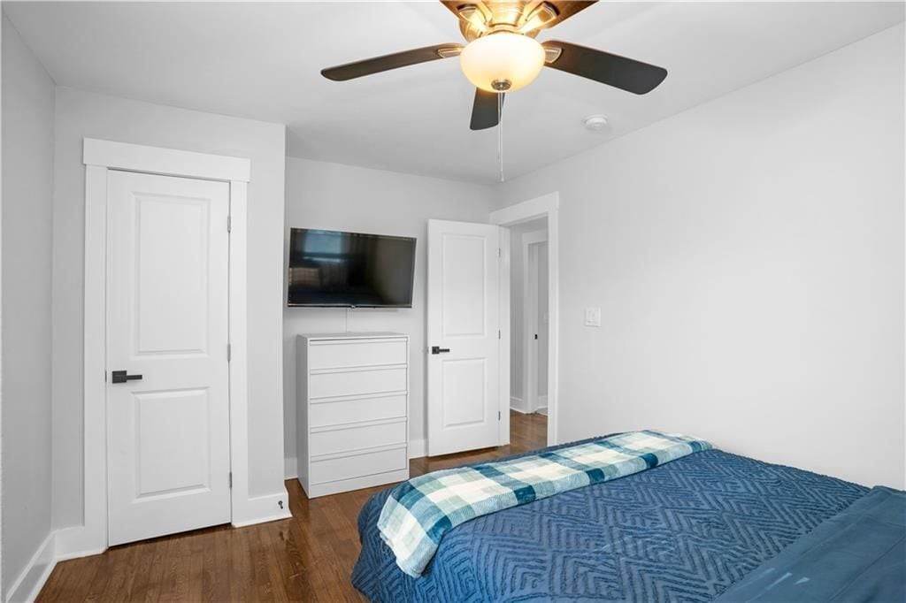 Building Photo - 1934 Pinedale Pl