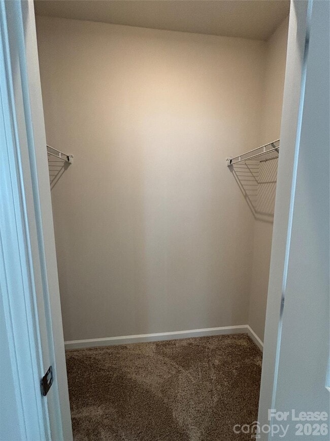 Building Photo - 5200 Somerset Hill Ln