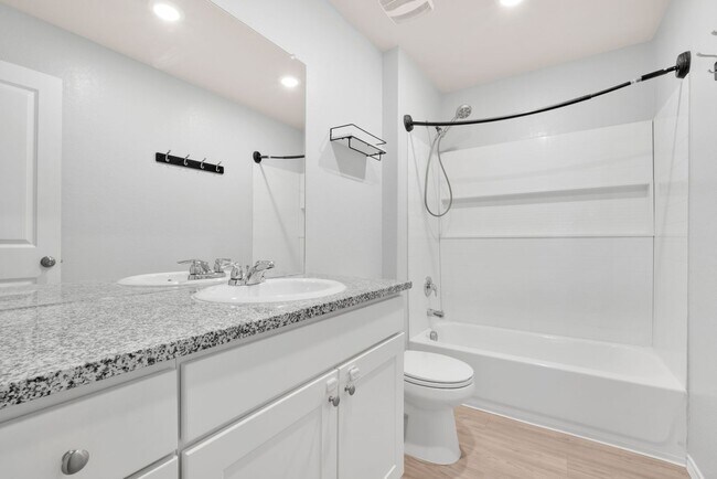 Building Photo - Charming 3 Bed 2 Bath Home near Helotes!