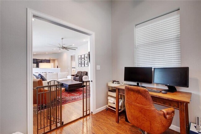 Building Photo - 2604 N Shields Dr