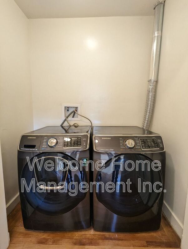 Building Photo - 1930 California St