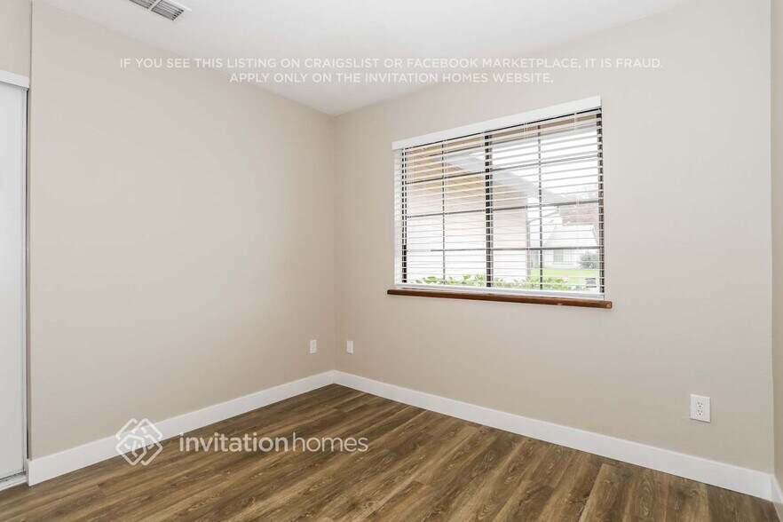 Building Photo - 15 Bishopgate Ct