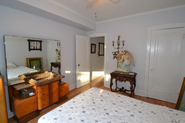 Building Photo - 3731 N Janssen Ave