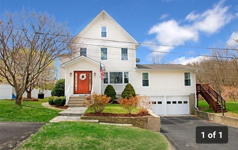 Primary Photo - 55 Walnut Ave