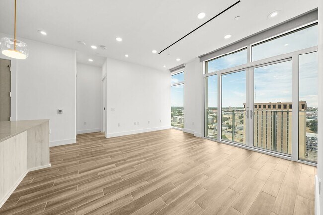 Building Photo - 123 Lexington Ave